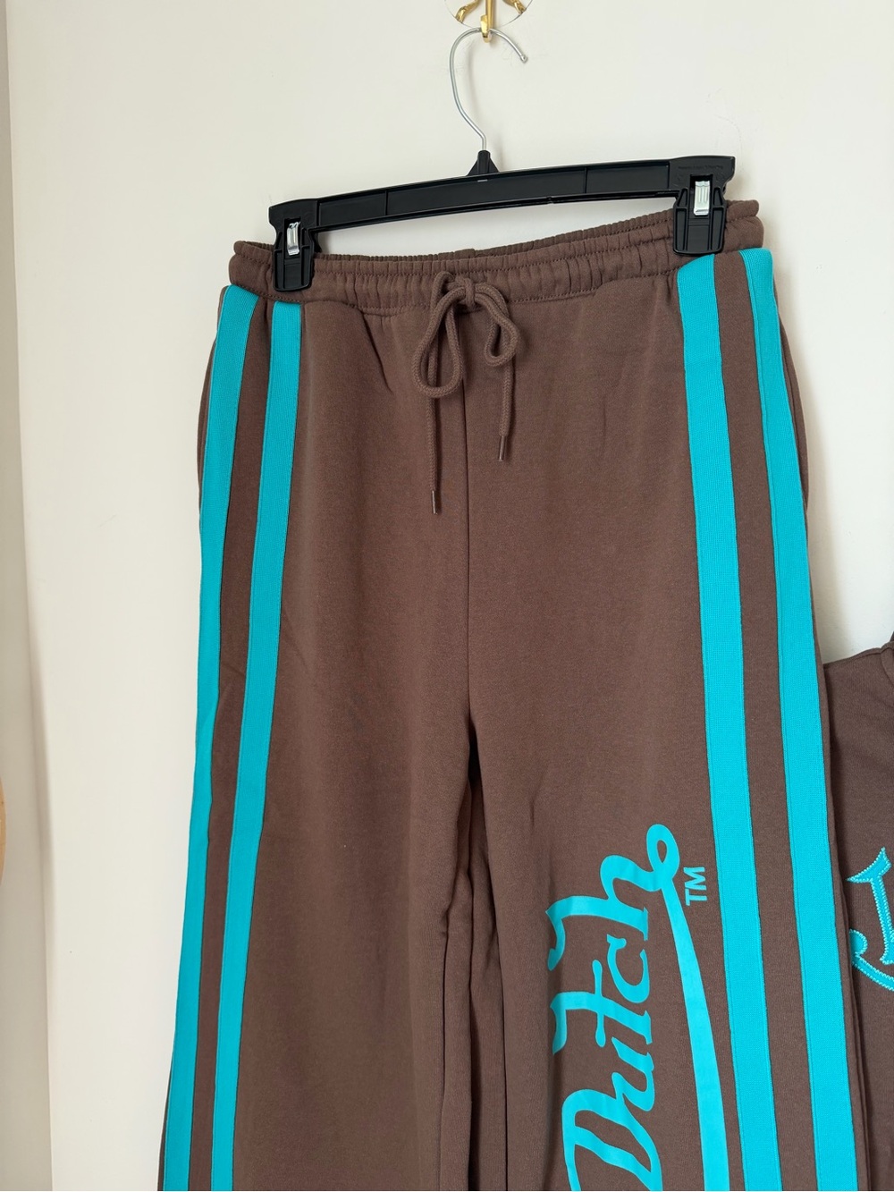 Von Dutch Brown teal rhinestone Hoodie and wide leg sweatpants set - Picture 8 of 10